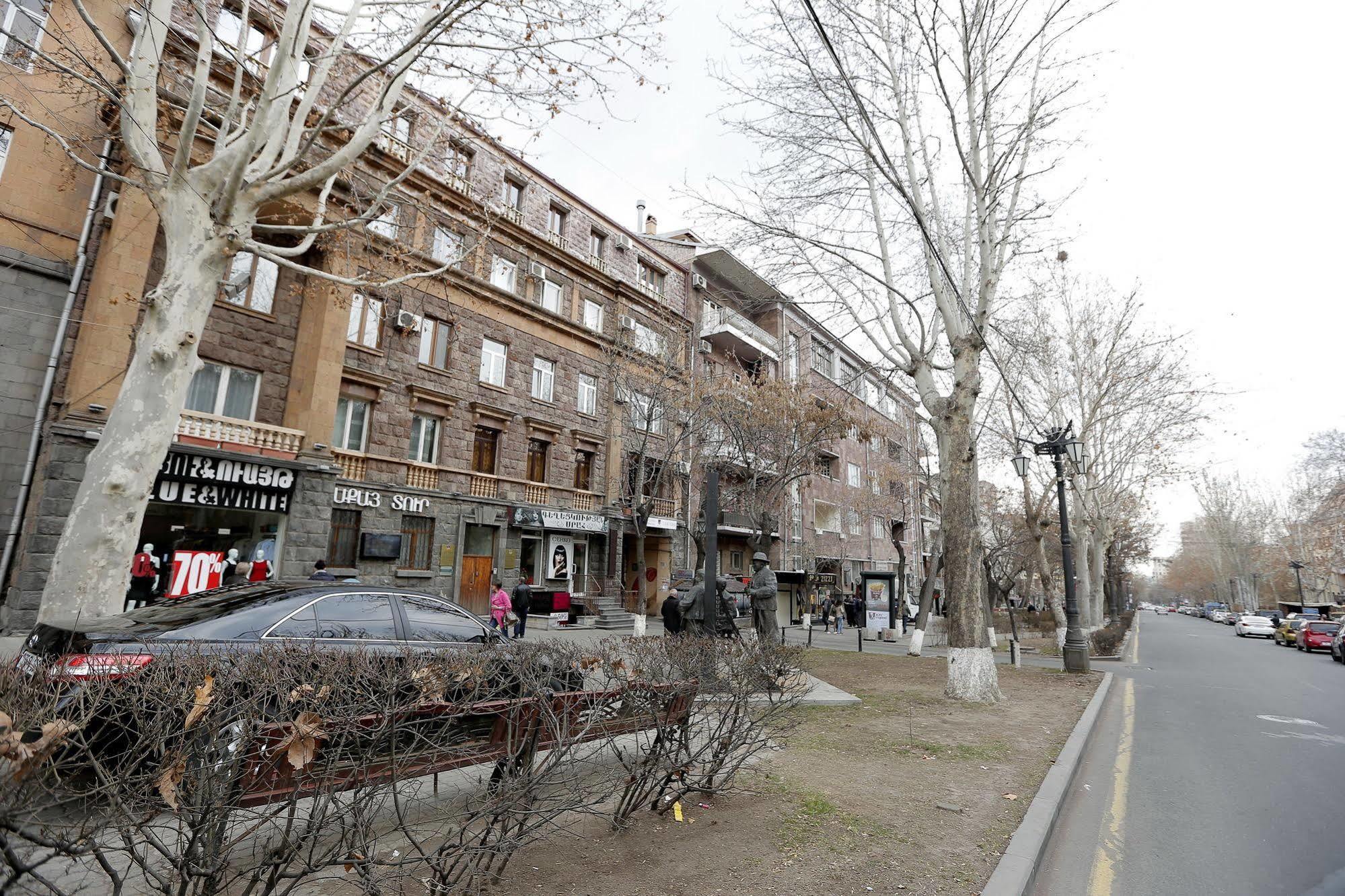 My Hotel Yerevan Exterior photo